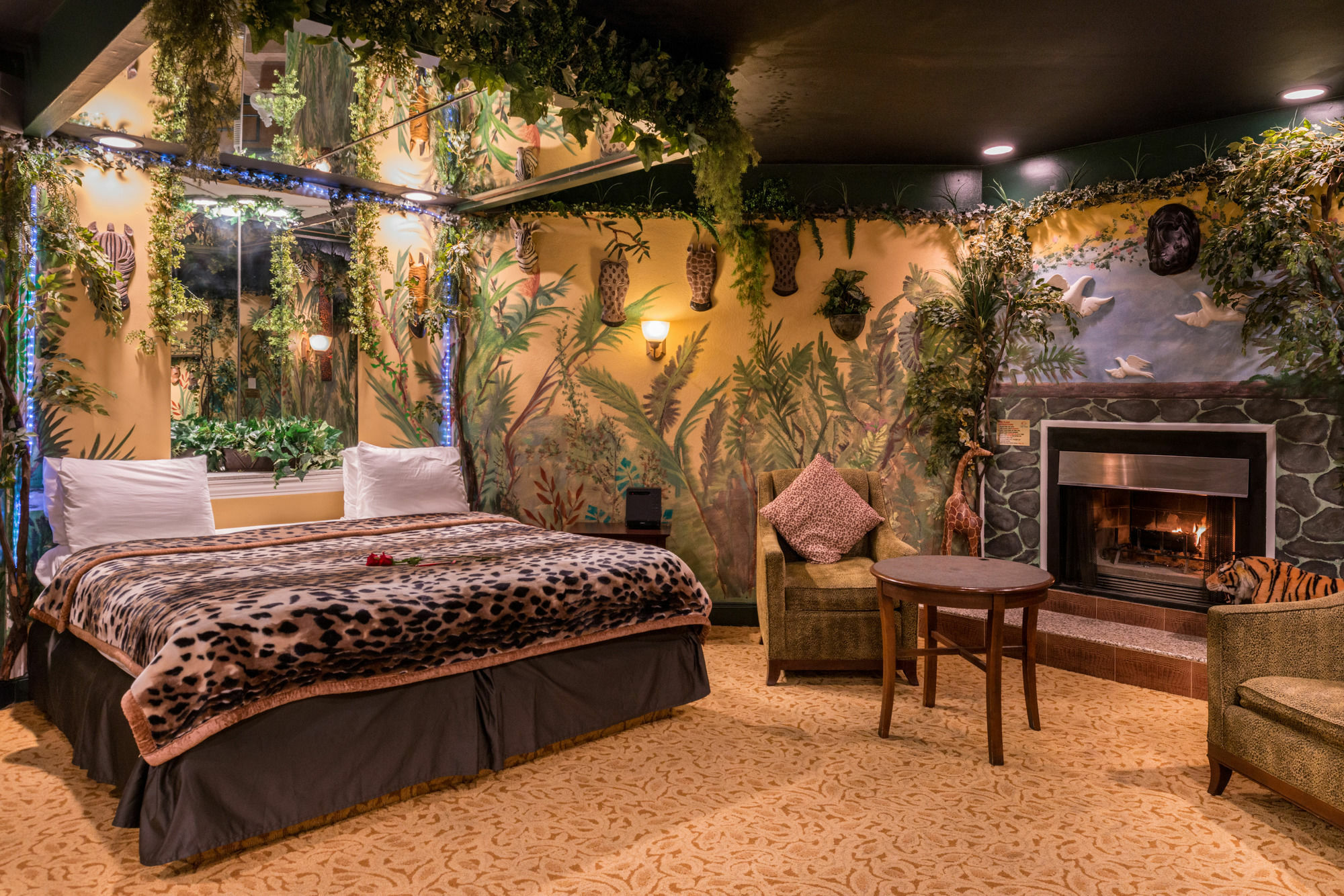 בנסאלם Inn Of The Dove Romantic Luxury & Business Suites מראה חיצוני תמונה